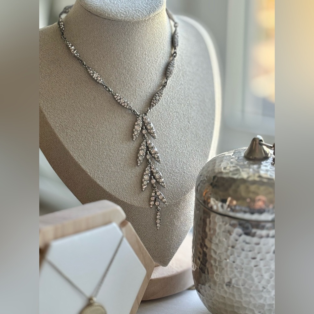🌟BUY 1 GET 1 FREE🌟 CHLOE & ISABEL Lumiere Adjustable Necklace